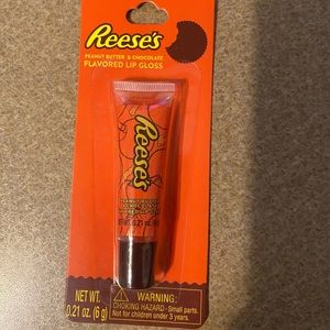 Hersheys Reese’s Peanut  Butter Flavored Lip Gloss Squeeze Tube .21 oz Fan Gift